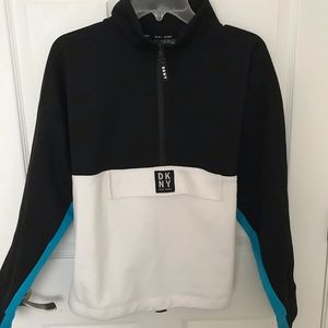 🧡DKNY SPORT  SIZE L  NWT athletic shirt